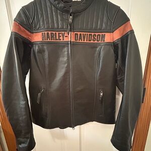 Authentic Harley-Davidson® Women's Victory Sweep Leather Jacket Black. Sz Large.
